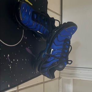 Meet your Posher, Kenneth